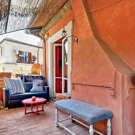 Montevecchio 1 * Rom